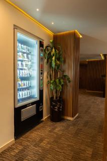 Hotel ByHours Las Américas - 4