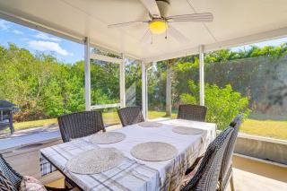 Private Yard and Screened Patio Sunny Sebastian Gem - Sebastian - 9