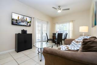 Charming 4-Bedroom Home in Venetian Bay 2208SV - 2