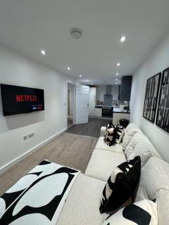 Cole Street Apartments - Stylish & Cosy Apartment - Birkenhead - 9