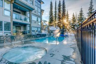 Greystone Lodge 328 Ski-in Out - 9