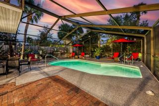 Bay Breeze Bungalow - 1713 - Sarasota - 3