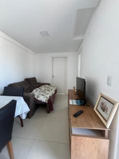 Apartamento compacto, 800 metros da praia em Perequê - Porto Belo SC - 1