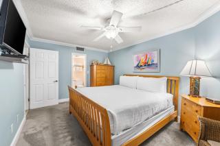 Holiday Surf and Racquet Unit 313 - Destin - 7