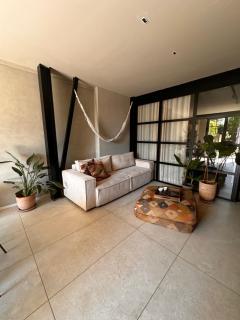 Modern canal-side loft with private garden - 4