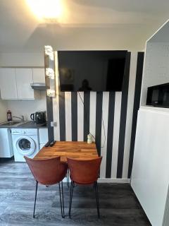 Beautiful Studio Paris Eiffel Tower - Paris - 3