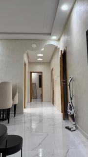 Luxury Renovated Apartment - 3