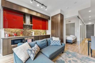 DT 1BR with Rogers Centre and CN Tower View and Parking - 9