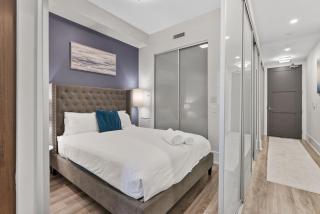 DT 1BR with Rogers Centre and CN Tower View and Parking - 8