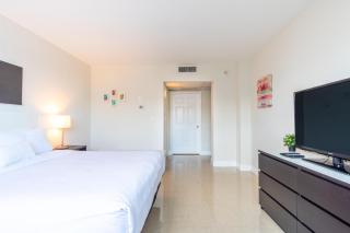 Ocean Reserve 1404 - 1