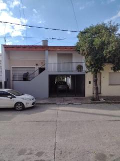 CASA CENTRICA con SALIDA al RIO - Mina Clavero - 0