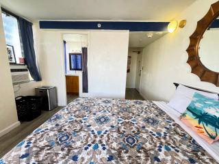 Hawaii Movie Studio WaikikiSeaside4person - Honolulu - 4