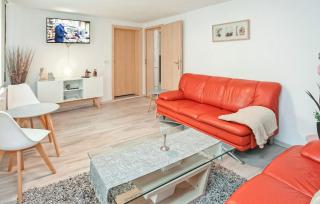 Ferienhaus Röbelmüritz - 1