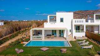Plioni Villas With Private Pool & Suites With Hot Tub - 9