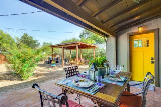 Gazebo, Patios and Grill Colorful Tucson Retreat! - Tucson - 9