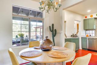 Gazebo, Patios and Grill Colorful Tucson Retreat! - Tucson - 3
