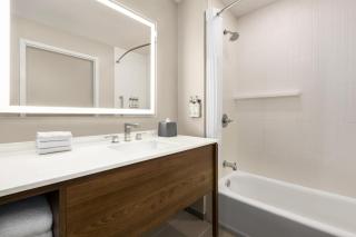 Staybridge Suites Grand Rapids South by IHG - 3