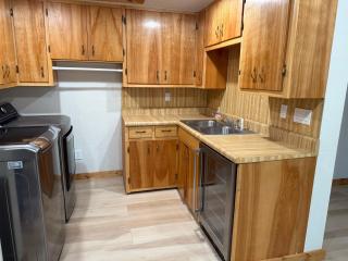 Base Camp: Central but Secluded 4 Bedroom - Ruidoso - 8
