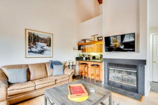 Pet-Friendly Loon Mountain Condo with Deck and Grill! - Lincoln - 4