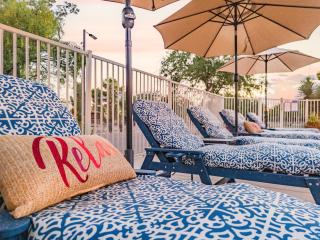 Pool Pickleball Basketball BBQ Games Solana Villa 1 - 6