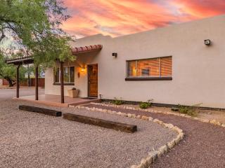 Pool Pickleball Basketball BBQ Games Solana Villa 1 - Tucson - 9
