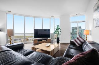 RentX 3Bedroom Penthouses near Rogers Centre & MTCC - 9