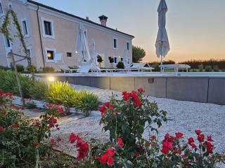 Apartment in a villa in Monsano - Monsano - 4