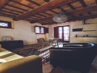 Apartment in a villa in Monsano - 7
