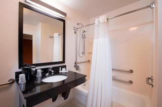 Fairfield Inn and Suites Charleston North/University Area - Charleston - 3