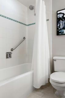 Delta Hotels by Marriott Woodbridge - 3