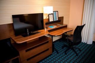Fairfield Inn & Suites by Marriott Cincinnati Uptown/University Area - Cincinnati - 3