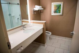 Fairfield Inn & Suites by Marriott Cincinnati Uptown/University Area - Cincinnati - 2