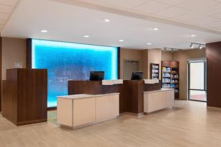 Fairfield Inn & Suites by Marriott Charlottesville Downtown/University Area - Charlottesville - 8