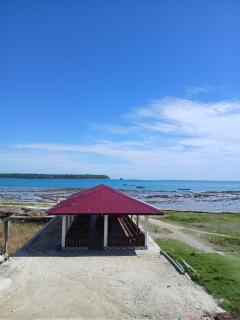 KeyHole Surf Camp - 1