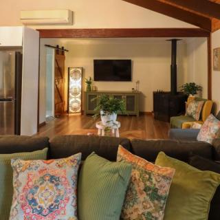 Jenny's on The Mtn - 6