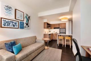 Element Dallas Love Field - 3