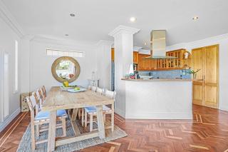 Absolute Beachfront Luxury in Narrabeen - Narrabeen - 3