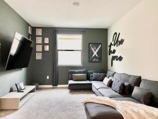 Luxury 6 Bedroom 5 bath poolHome 214 - 5