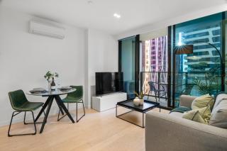 Cozy & Romantic 1BR Apt in Melbourne CBD with Pool and Gym - Melbourne - 0
