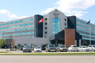 Delta Hotels by Marriott Fargo - 8