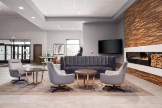 Delta Hotels by Marriott Fargo - Fargo - 0