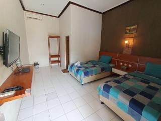 Yokima Beach Hotel - Pangandaran - 2