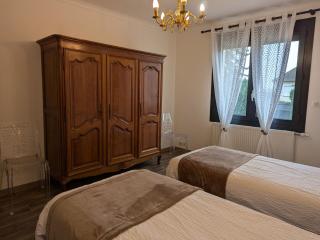 Maison moderne avec jardin, animaux acceptés, Wi-Fi, stationnement privé - FR-1-590-539 - 4