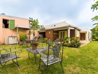 Gîte confortable avec piscine partagée et accès PMR à Petite-Île - FR-1-786-27 - Petite Île - 9