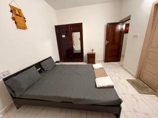 Nikitas's Home stay - Ernakulam - 9