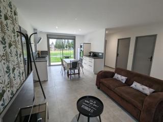 Maison rénovée avec jardin et parking, proche Orléans, animaux acceptés - FR-1-590-561 - Épieds-en-Beauce - 2