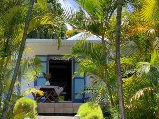 Gîte créole de charme avec piscine, climatisation et parking - Proche plage Grand'Anse - FR-1-786-29 - Petite Île - 0