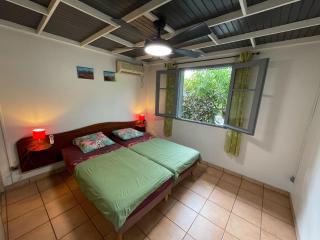 Gîte Confortable avec Piscine Partagée et Jardin à Saint-Louis - FR-1-786-41 - 8