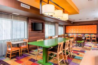 Fairfield Inn & Suites Lincoln - Lincoln - 9