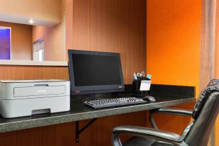 Fairfield Inn & Suites Saginaw - Saginaw - 5